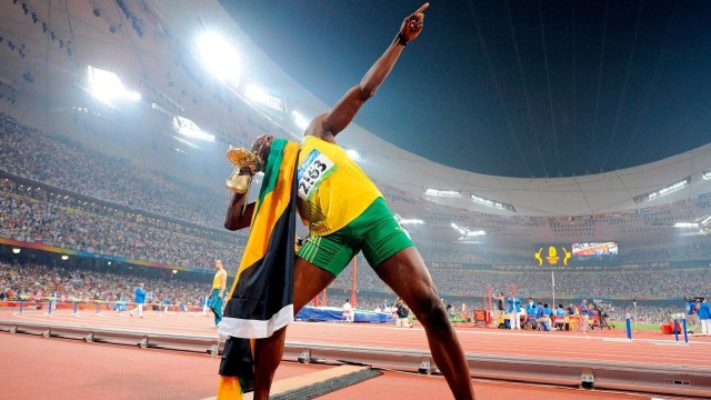 开云体育俱乐部官网-球员转会期临近俱乐部操作空间有限，球员转会制度